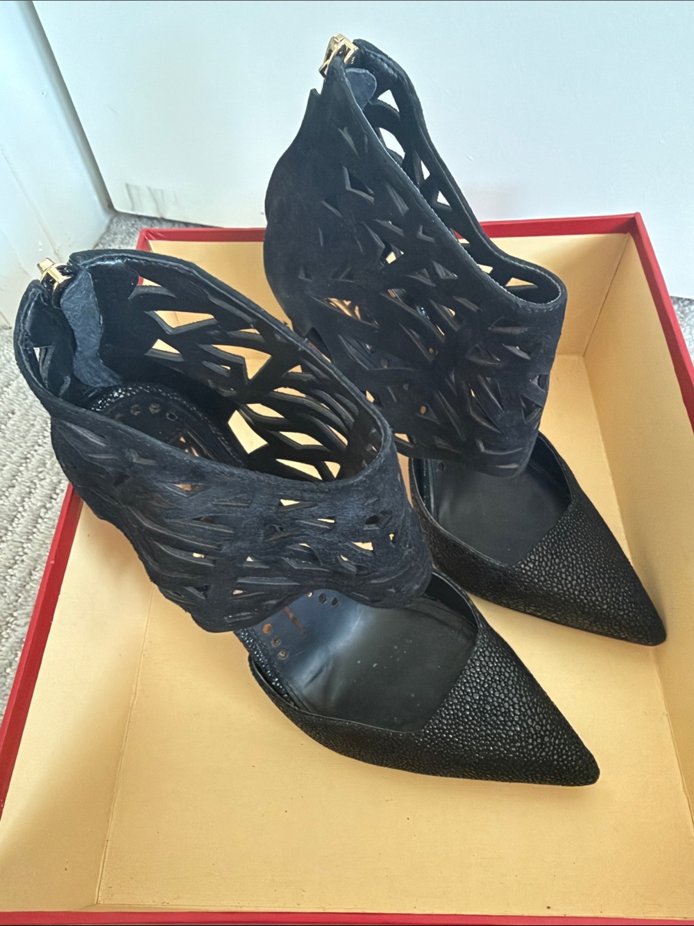 Dloce Vita black zipper strap heels. Size 6